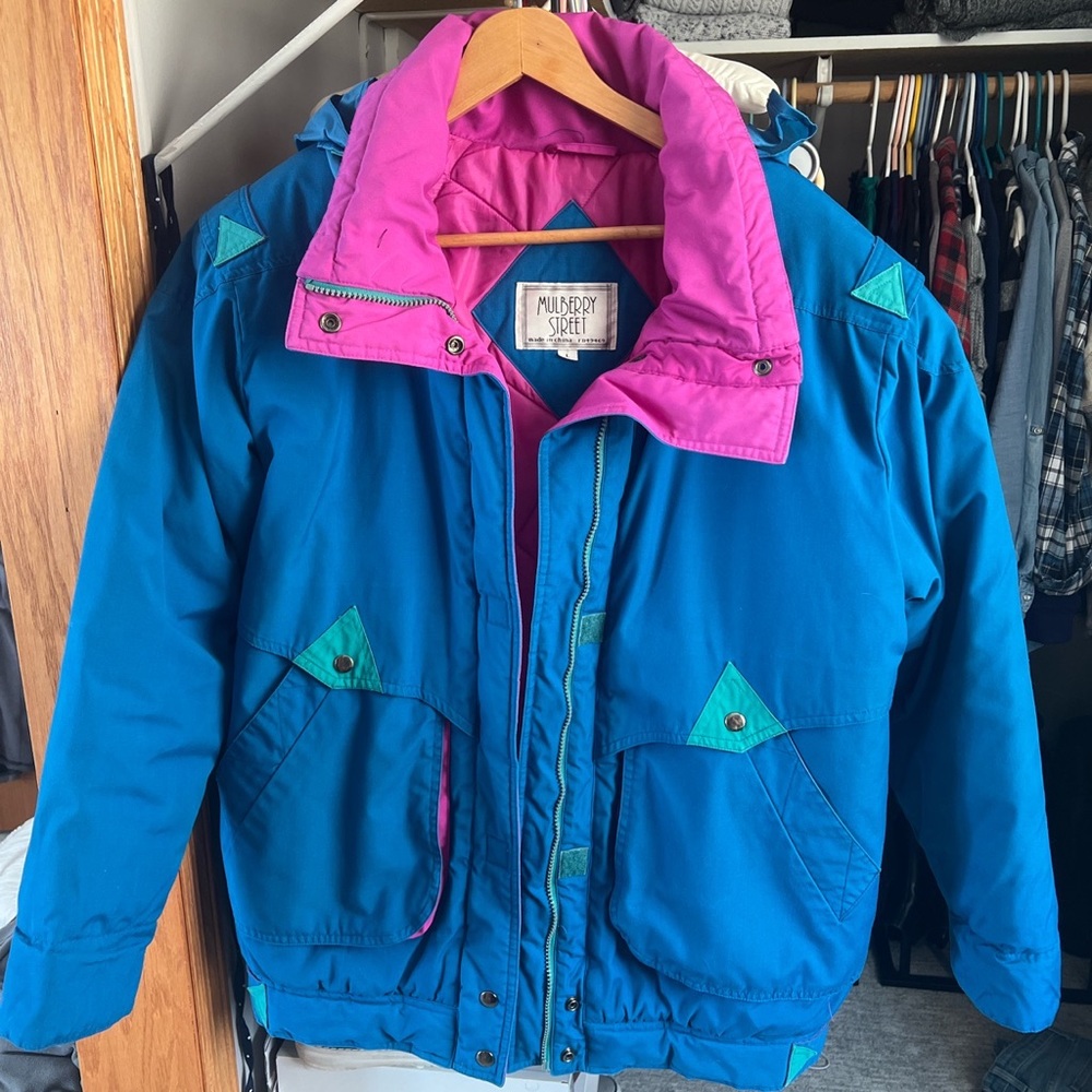 Mulberry Street Vintage ski jacket. 80s style.